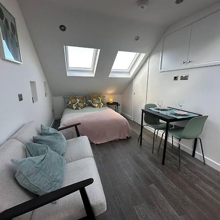 Lovely New Decor Studio - 4 The Southwell Londres Exterior foto